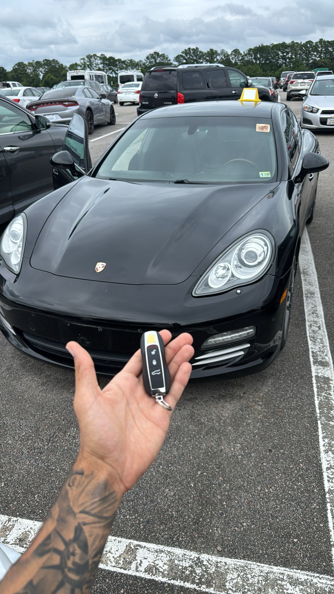 Image gallery marquee